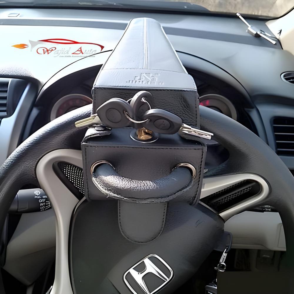 Leather steering wheel lock in black colour