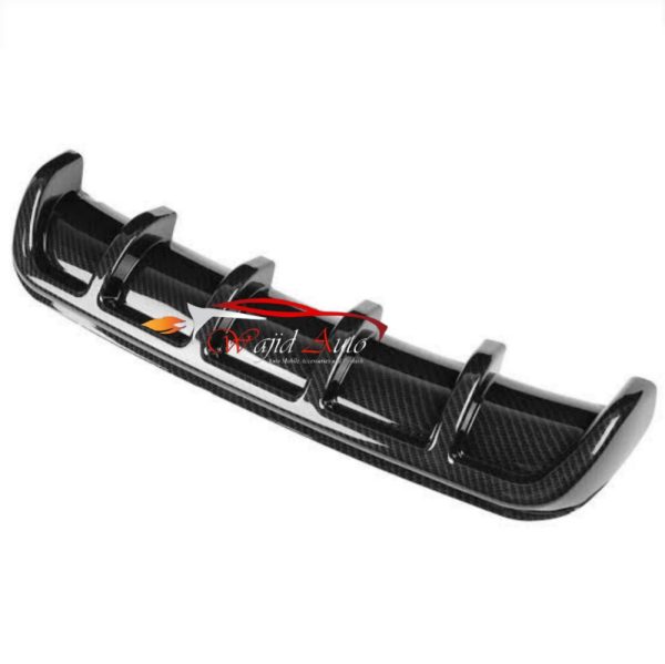 Rear shark fin diffuser Carbon