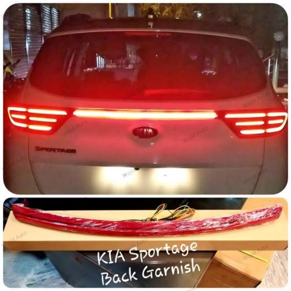 Red brake and parking light on trunk for kia sportage