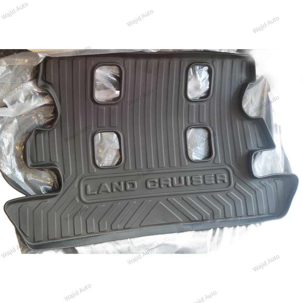 BLACK PLASTIC TRUNK MATT FOR LAND CRUISER